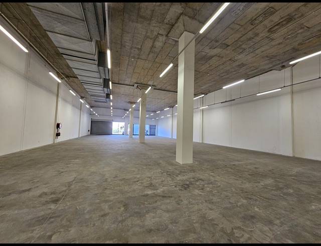 700M² RETAIL TO LET IN GREENSTONE HILL